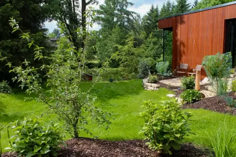 Fertiger Garten: neu gestalteter Sitzplatz