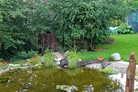 Fertiger Garten nach der Umgestaltung