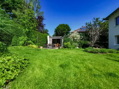 Fertiger Garten: Bepflanzung mit Stauden und Gehölzen