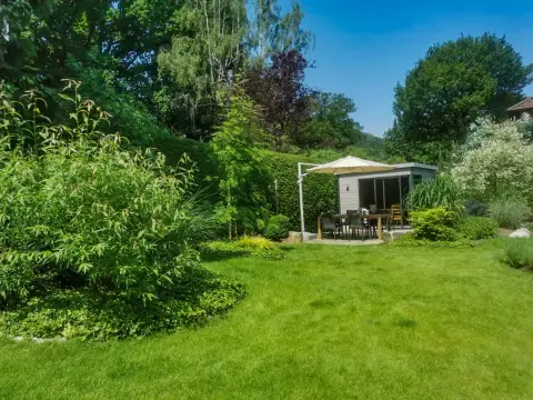 Fertiger Garten: Bepflanzung mit Stauden und Gehölzen